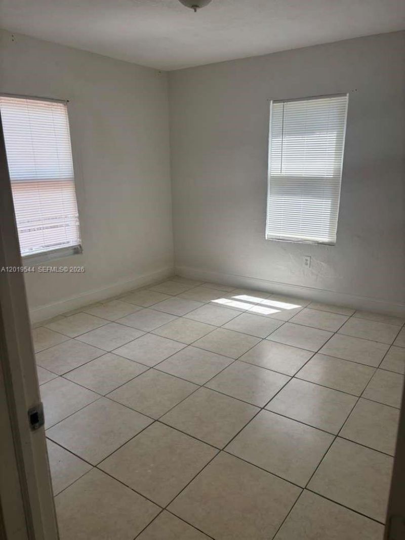 1447 NW 98th St, Miami, FL 33147 Photo