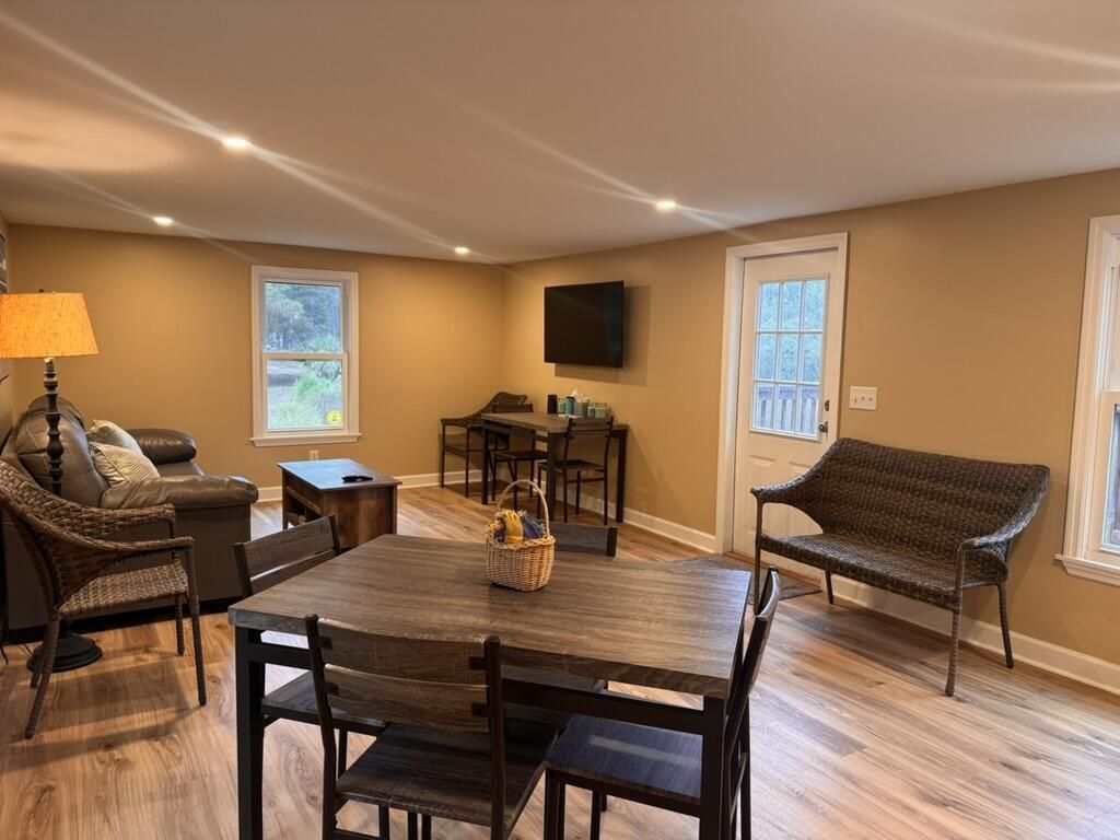 15014 Bennetts Point Road Photo 10