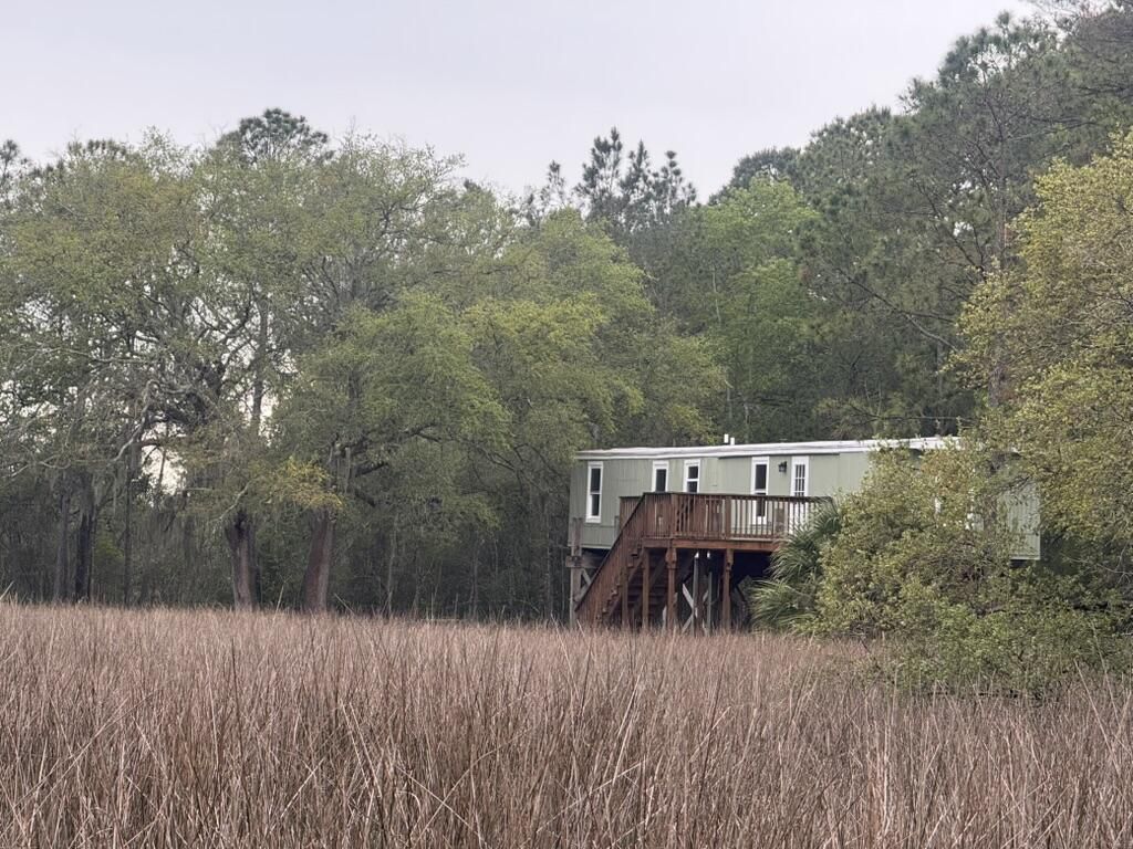 15014 Bennetts Point Road Photo 36