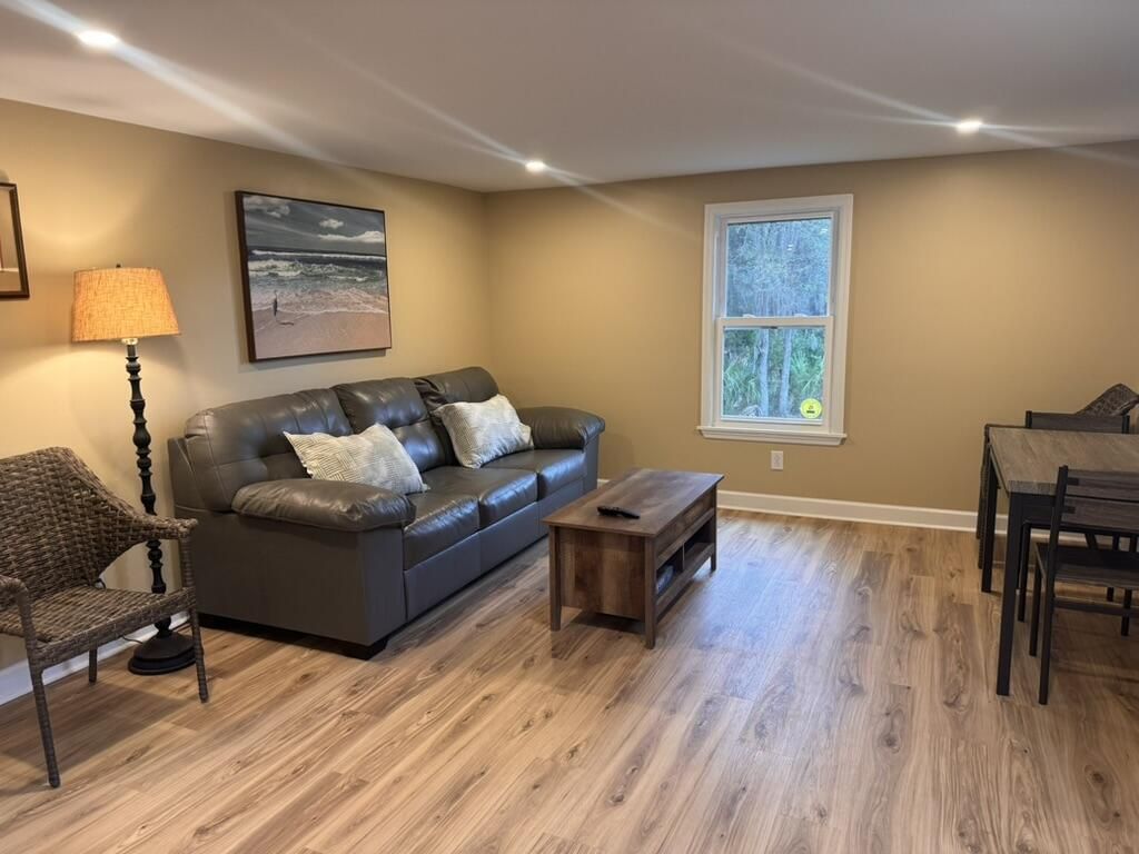 15014 Bennetts Point Road Photo 4