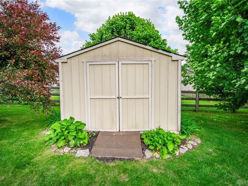 80 Cambridge Drive, Springboro, OH 45066 Photo 35
