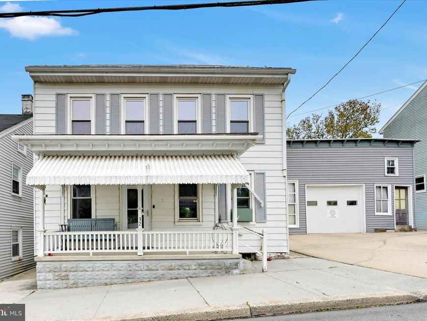 32 N Lancaster Street , Jonestown, PA 17038 Main Photo