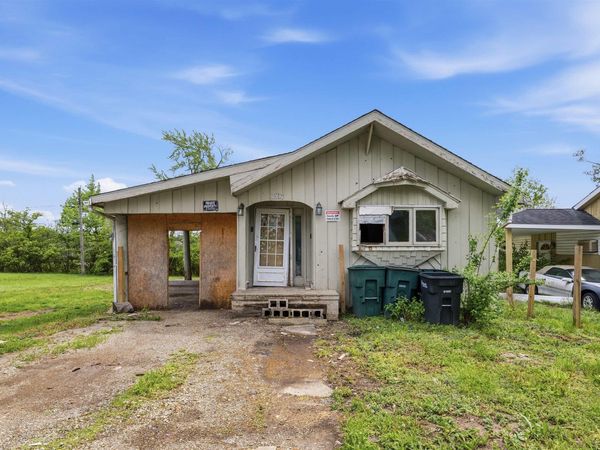 1513 E Cromer Avenue, Muncie, IN 47303