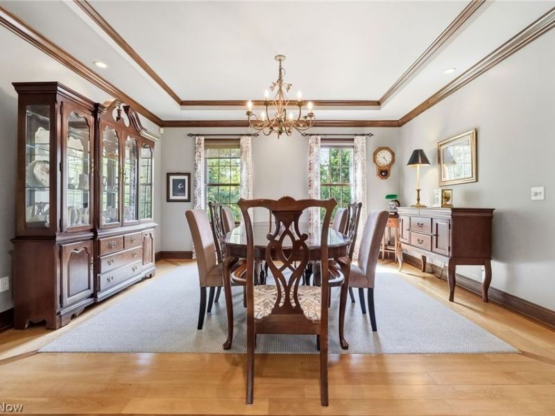 18130 Greatwood Lane, Chagrin Falls, OH 44023 Photo 11