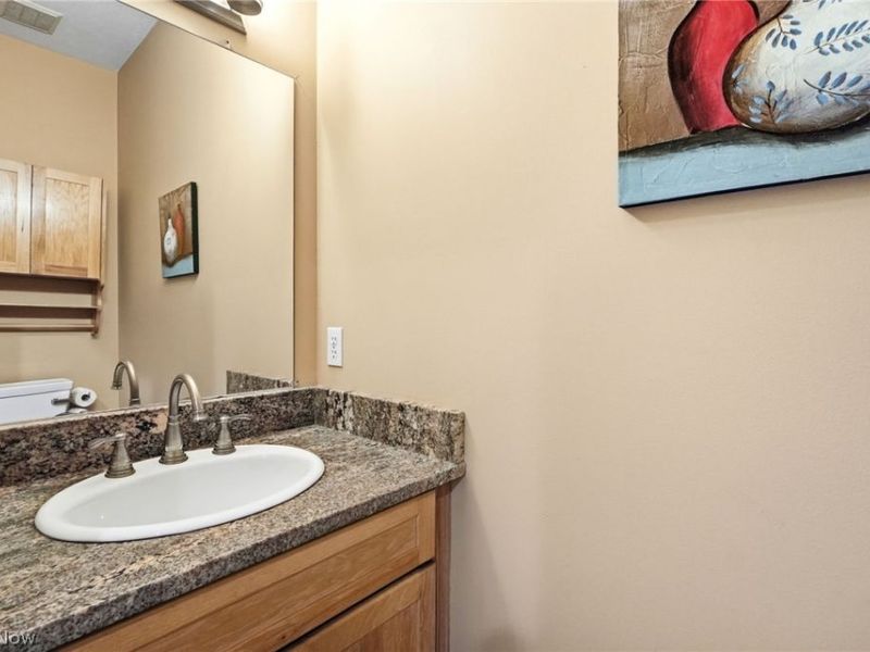 18130 Greatwood Lane, Chagrin Falls, OH 44023 Photo 16
