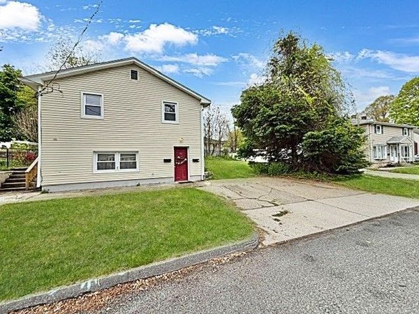 34 Marjorie St, Worcester, MA 01604