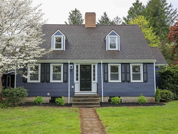 107 Washington St, Hudson, MA 01749