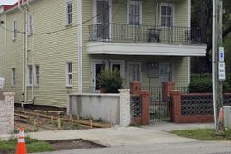 166 President Street photo 4