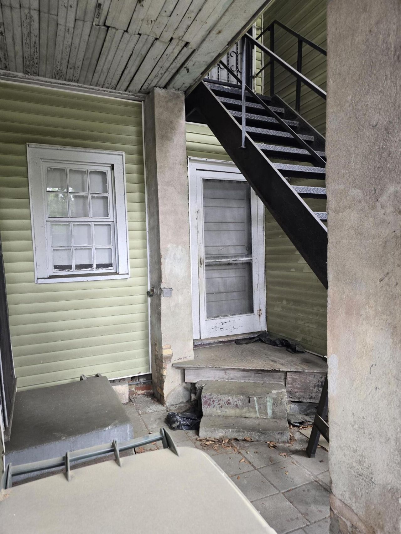 166 President Street Photo 4
