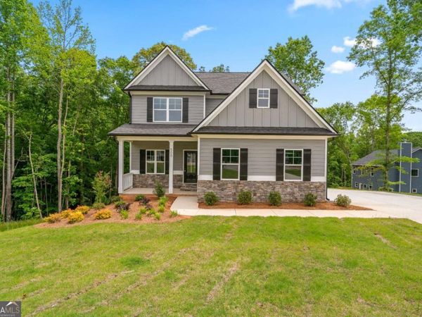500 BENSON MEADOWS Drive, Dallas, GA 30157