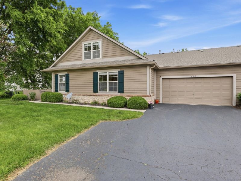 4361 Bridgeside Place, Unit 20, New Albany, OH 43054 Photo 4