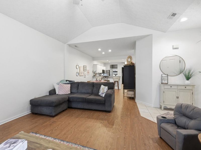 4361 Bridgeside Place, Unit 20, New Albany, OH 43054 Photo 9