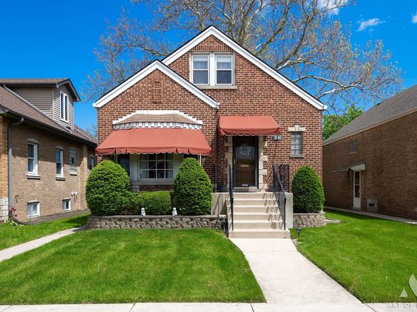 3141 N Nagle Avenue , Chicago, IL 60634