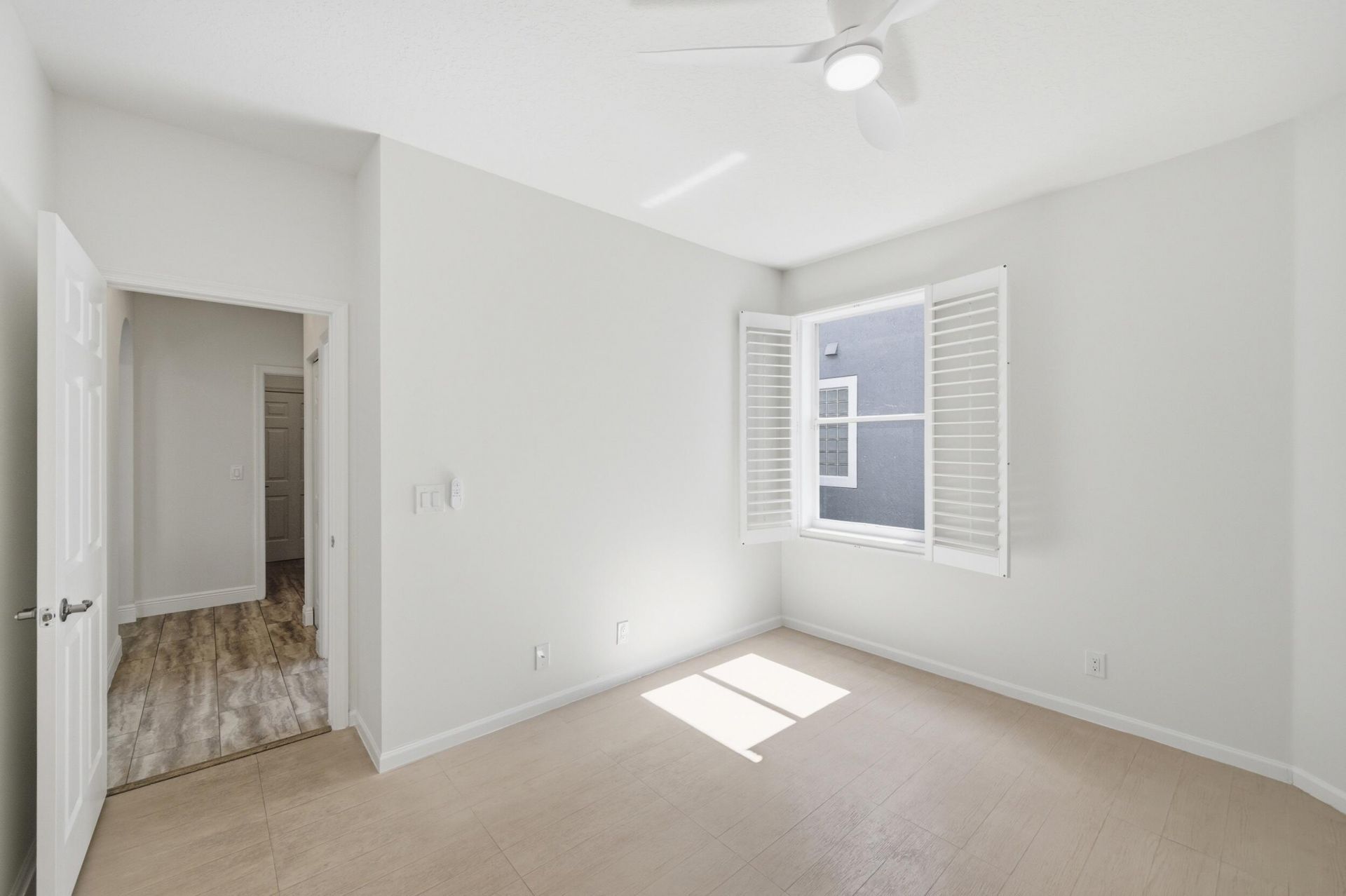 8534 Vía D Oro, Boca Raton, FL 33433 Photo