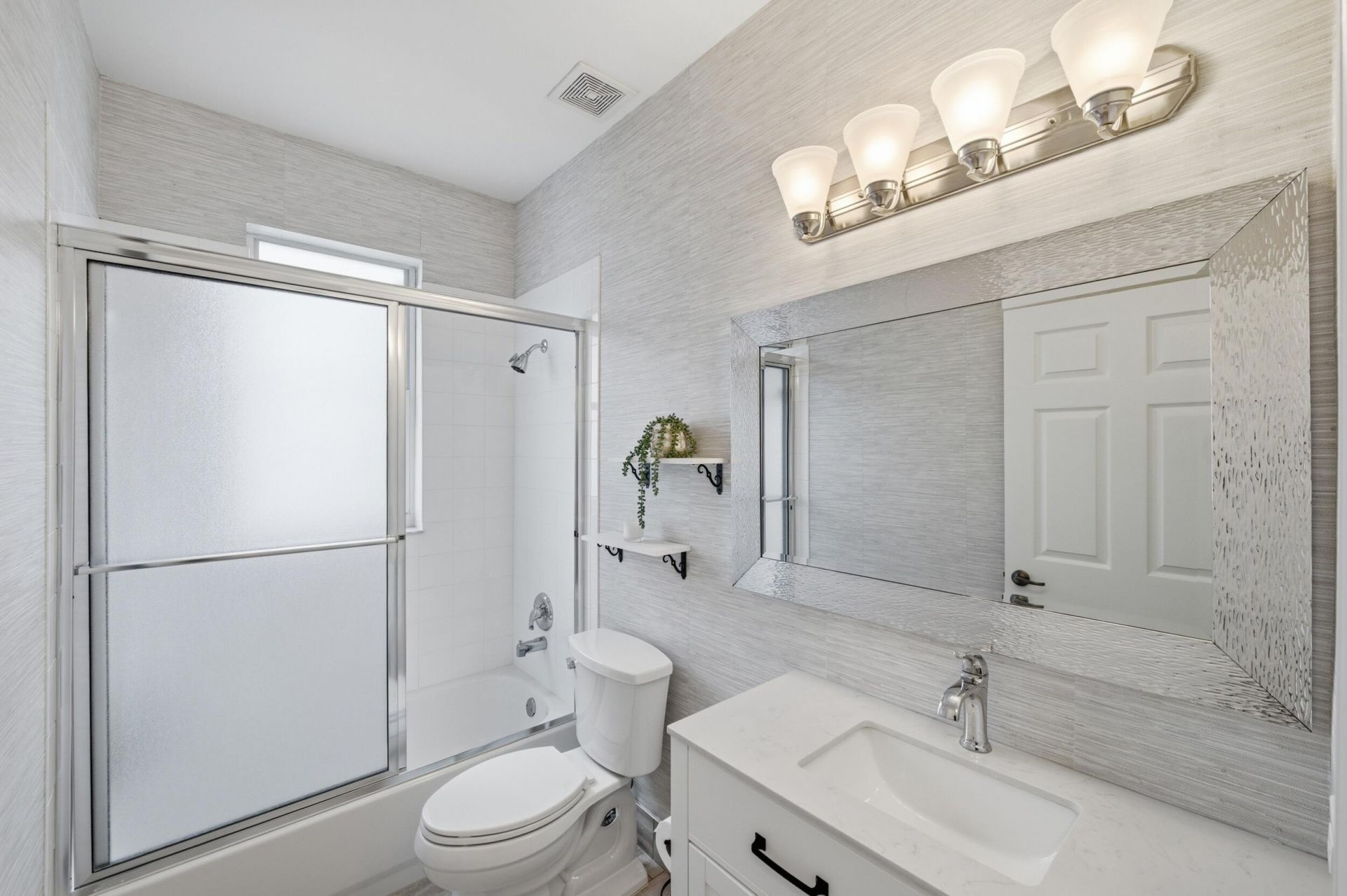 8534 Vía D Oro, Boca Raton, FL 33433 Photo