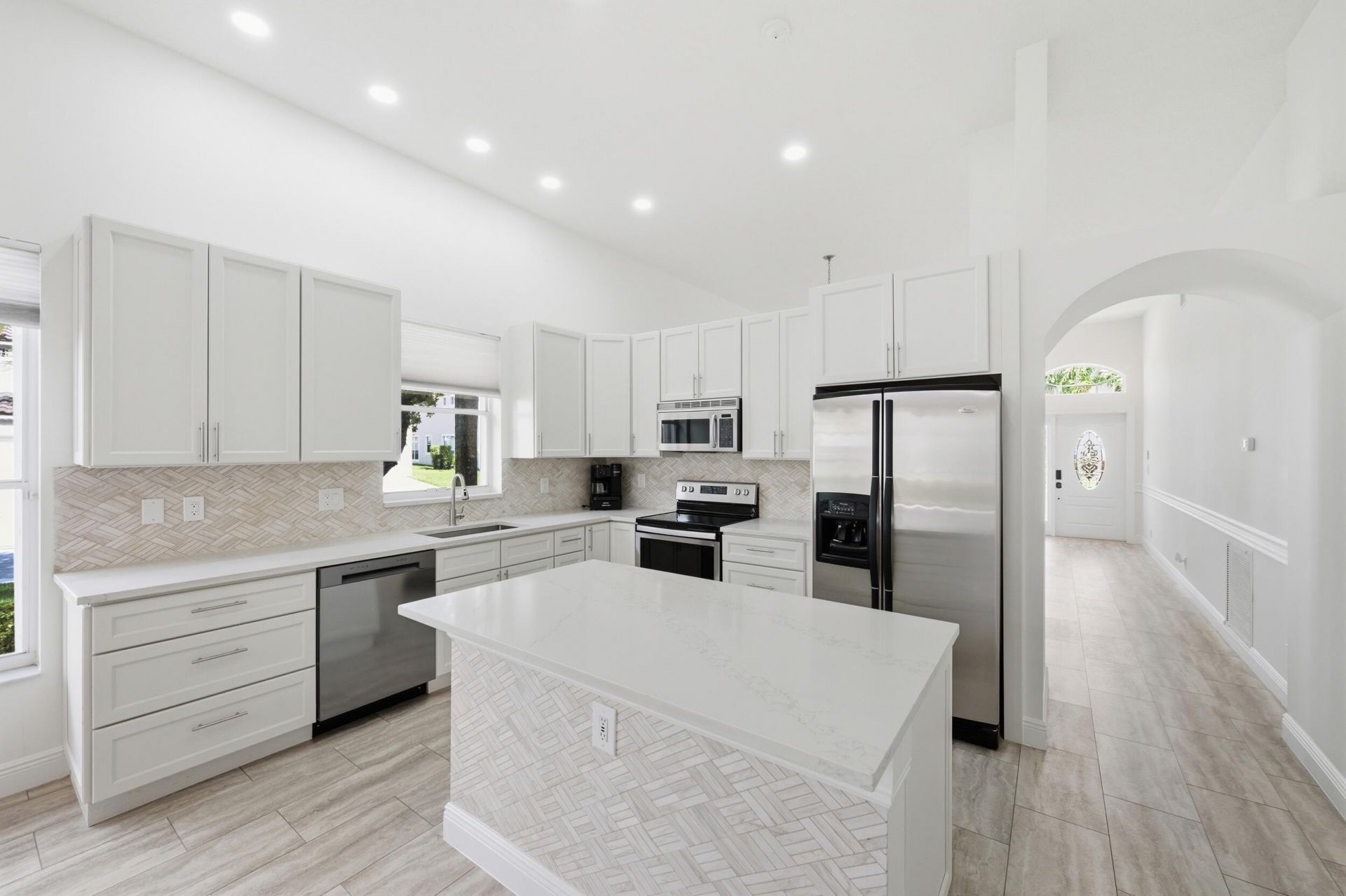 8534 Vía D Oro, Boca Raton, FL 33433 Photo