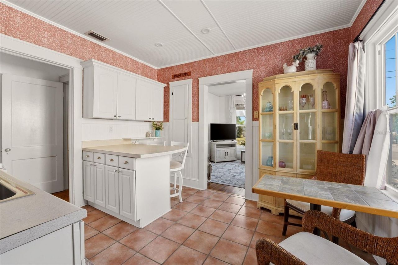 2330 7th Avenue W, Bradenton, FL 34205 Photo