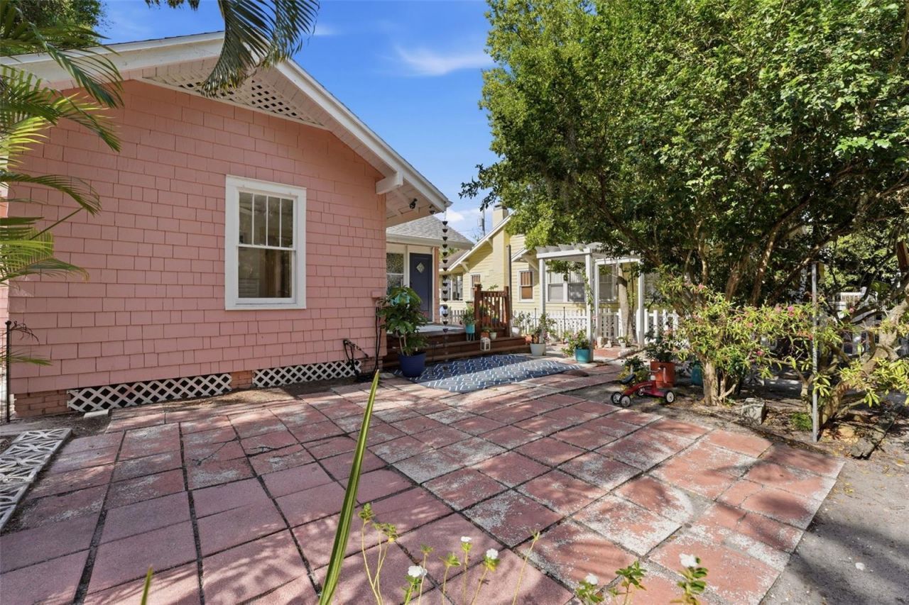2330 7th Avenue W, Bradenton, FL 34205 Photo