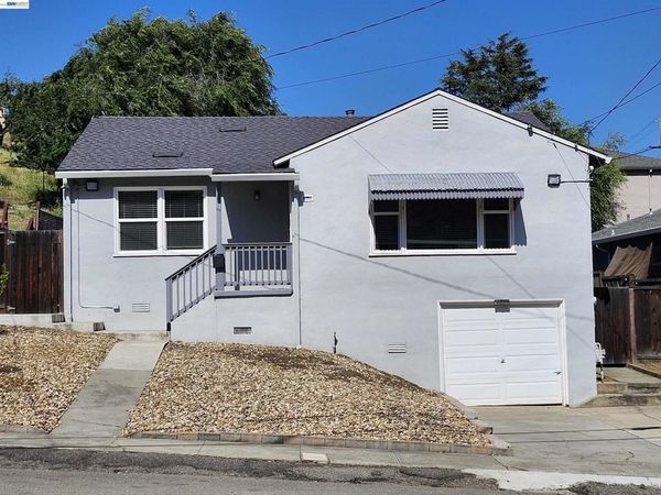 18680 Stanton Ave, Castro Valley, CA 94546