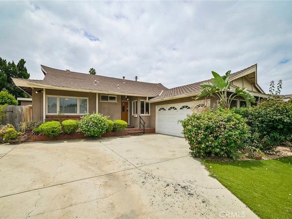 14860 Novice Street, North Hills, CA 91343