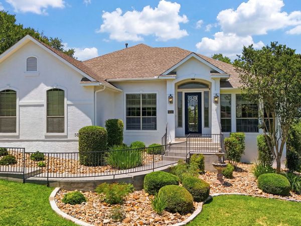 9015 TUSCAN HILLS DR, Garden Ridge, TX 78266