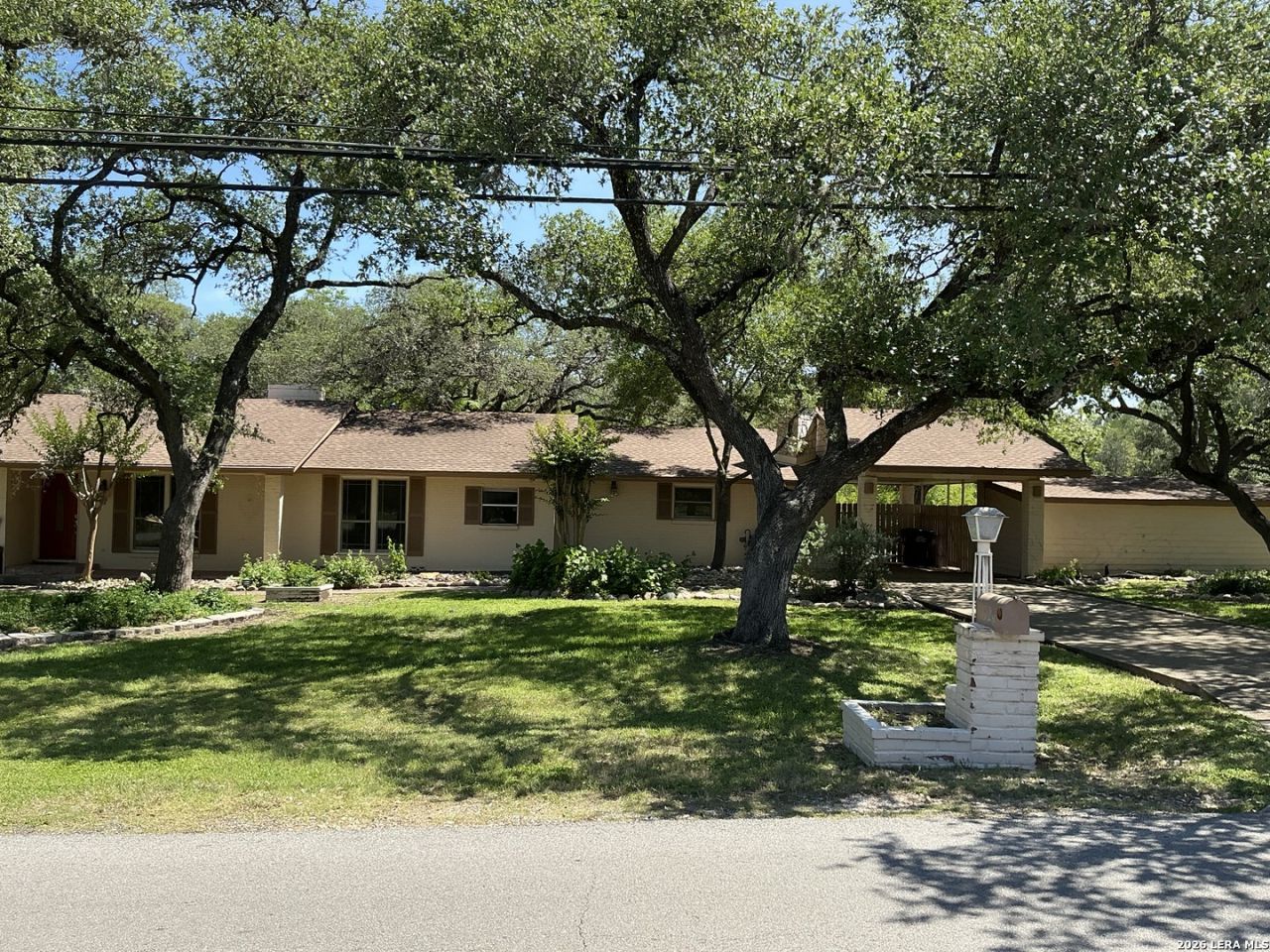 326 Donella Dr, San Antonio, TX 78232 Main Photo