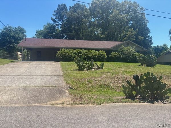 15076 Mountain Brook Rd, Fosters, AL 35463