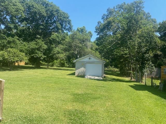 1360 Maxwell Street Photo 15