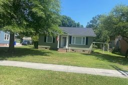 1360 Maxwell Street photo 4
