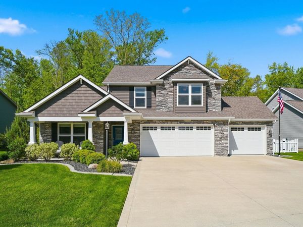 12611 Berkhill Cove, Fort Wayne, IN 46818