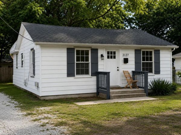 2127 N Grace Avenue , Springfield, MO 65803