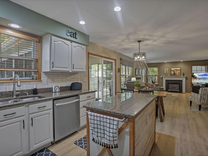 745 Northhampton Court, Delaware, OH 43015 Photo 14