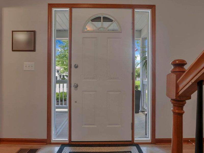 745 Northhampton Court, Delaware, OH 43015 Photo 8