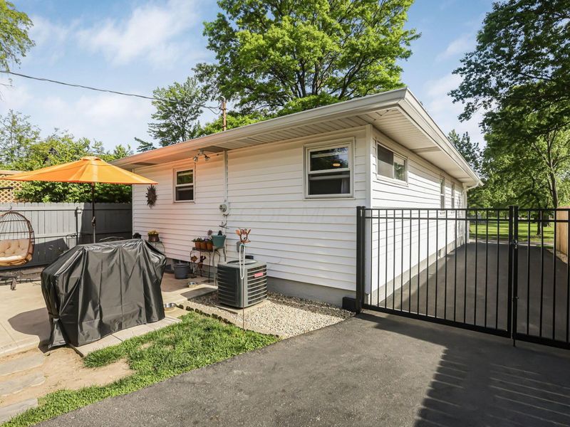 296 E Stanton Avenue, Columbus, OH 43214 Photo 34