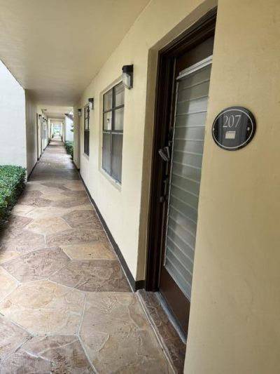 207 E Capri E, Unit 207, Delray Beach, FL 33484 Photo