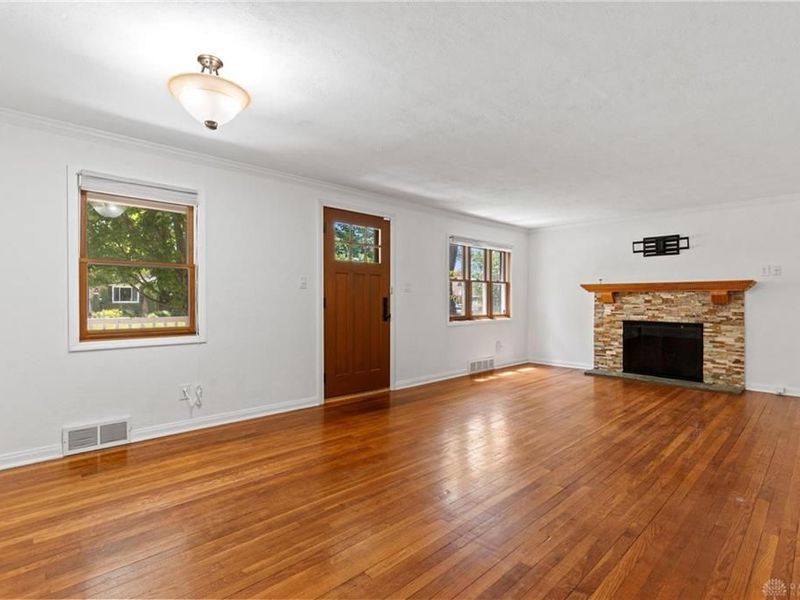 717 Talbott Drive, Dayton, OH 45429 Photo 14