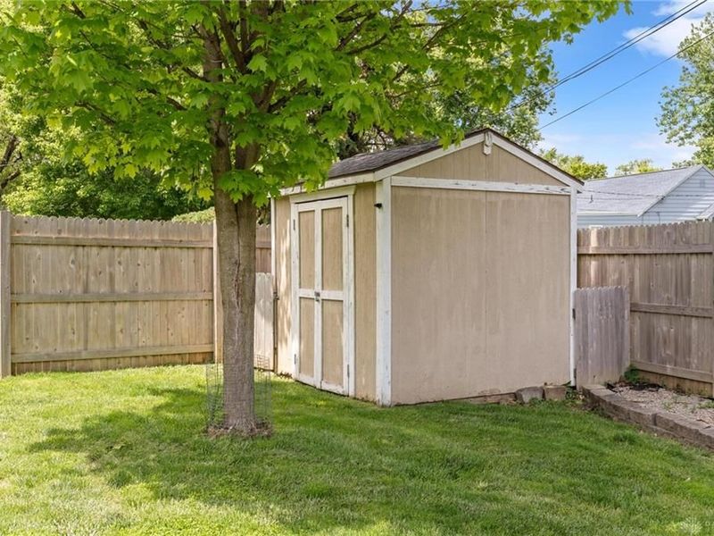 717 Talbott Drive, Dayton, OH 45429 Photo 7
