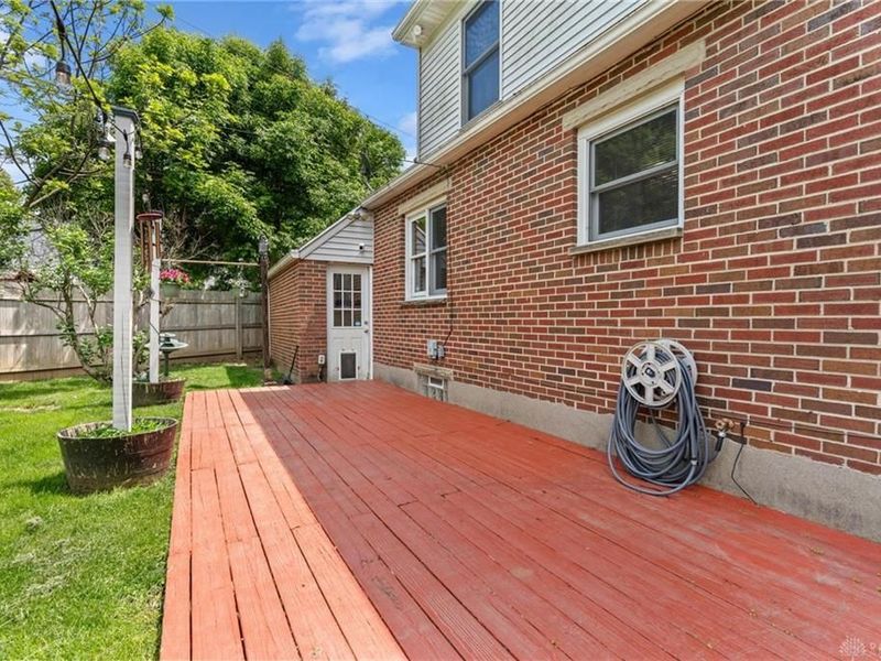 717 Talbott Drive, Dayton, OH 45429 Photo 8