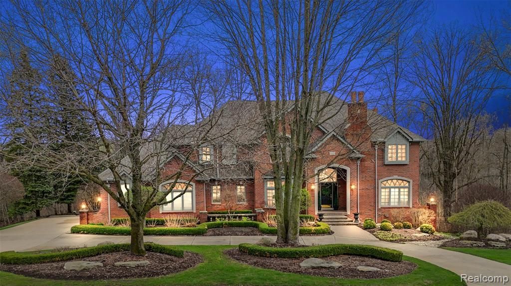 2616 Long Winter Lane, Oakland Township, MI 48363 Main Photo
