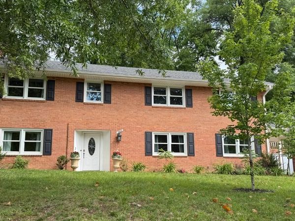 1800 COURTLAND ROAD, ALEXANDRIA, VA 22306