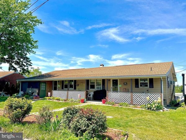 15699 S YOUNG ROAD, GREENCASTLE, PA 17225
