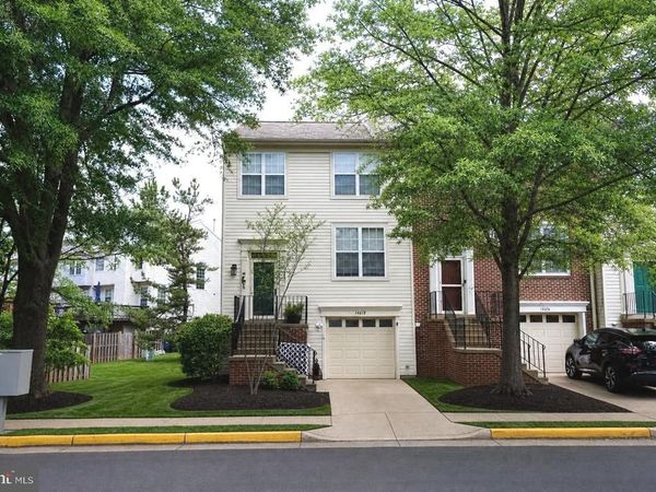 14618 STREAM POND DRIVE, CENTREVILLE, VA 20120