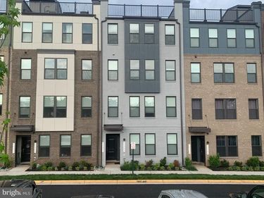 20354 NEWFOUNDLAND SQUARE , ASHBURN, VA 20147