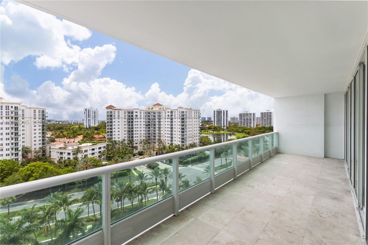 19955 NE 38th Ct , Unit 1403, Aventura, FL 33180 Photo