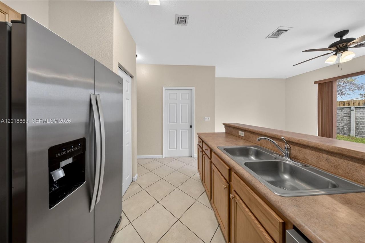 12010 SW 268th St, Unit 37, Homestead, FL 33032 Photo