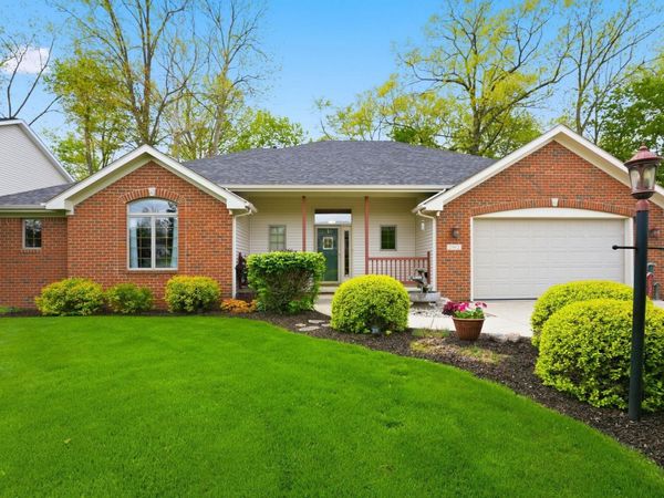 2902 Briardale Drive, Fort Wayne, IN 46825
