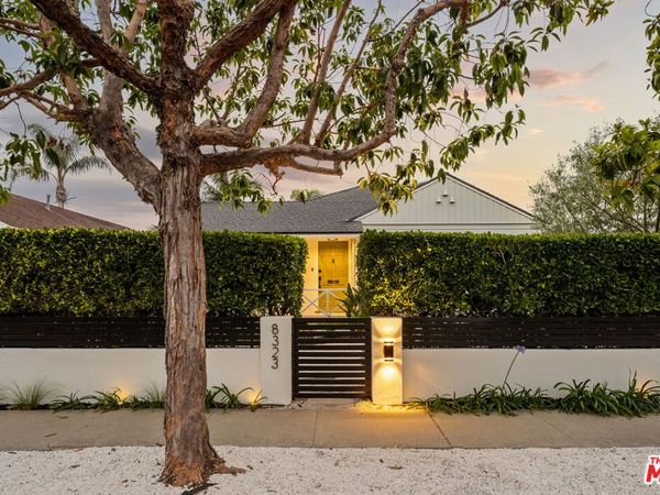 8323 Georgetown Avenue, Los Angeles, CA 90045