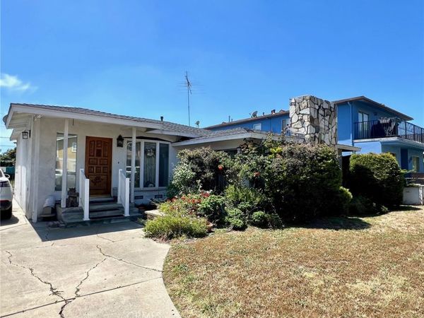 1554 W 207th Street, Los Angeles, CA 90501