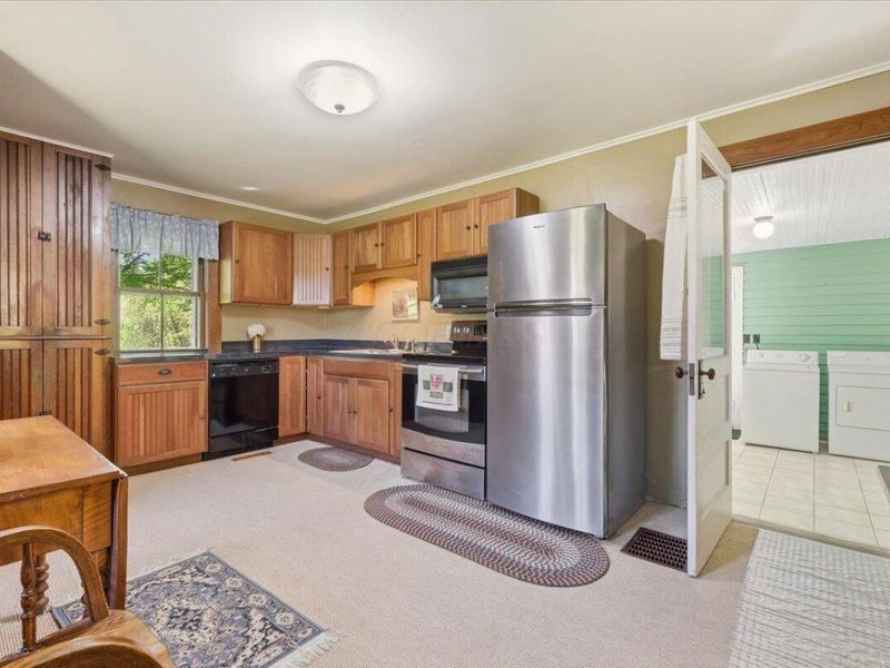 8040 Thayer Road, Mount Vernon, OH 43050 Photo 15
