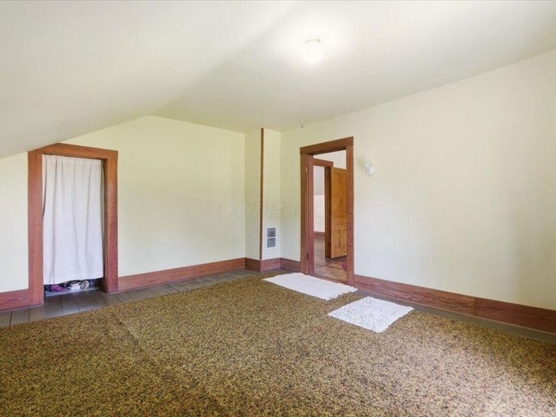 8040 Thayer Road, Mount Vernon, OH 43050 Photo 28